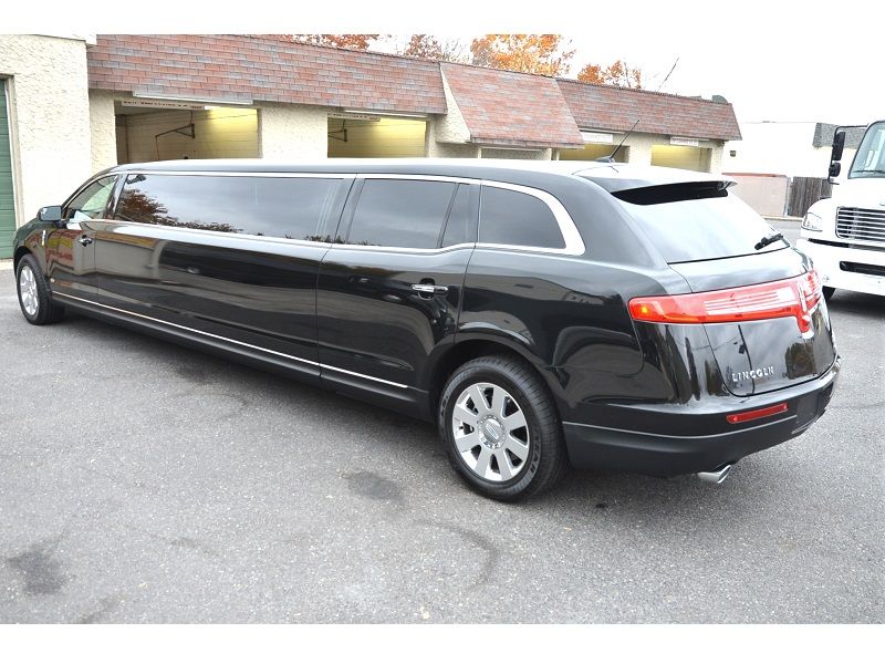 Lincoln MKT Stretch Limousine Black